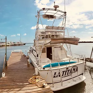 el-barco-yacht-sol-casita.comcaribbean.com/